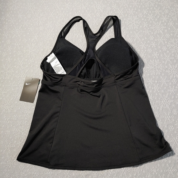 Nike New Women's Sport Top - Picture 3 of 7